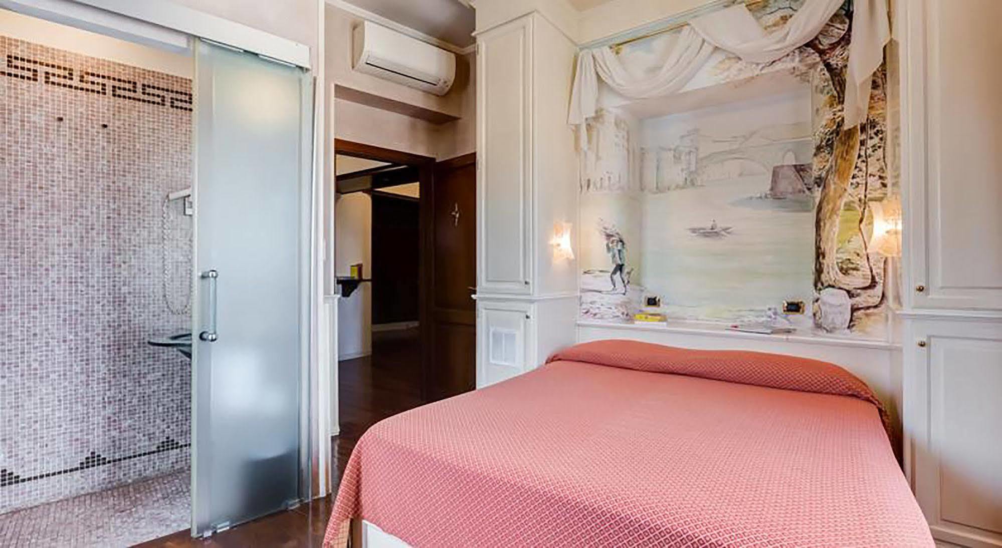 38 Viminale Street Hotel Rome Exterior photo